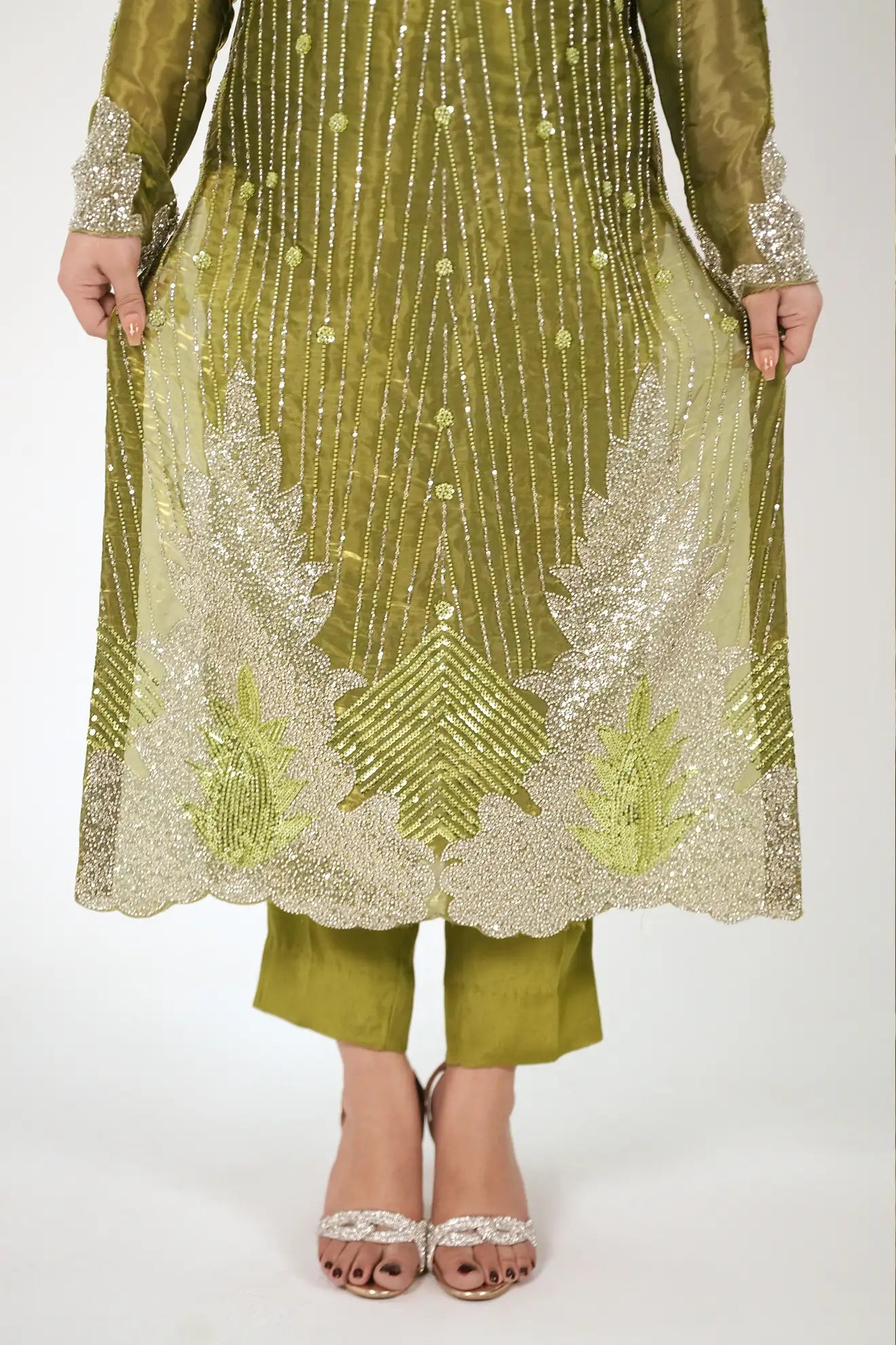 Olive Aurora – Premium 3PC Stitched Sheesha Silk Outfit